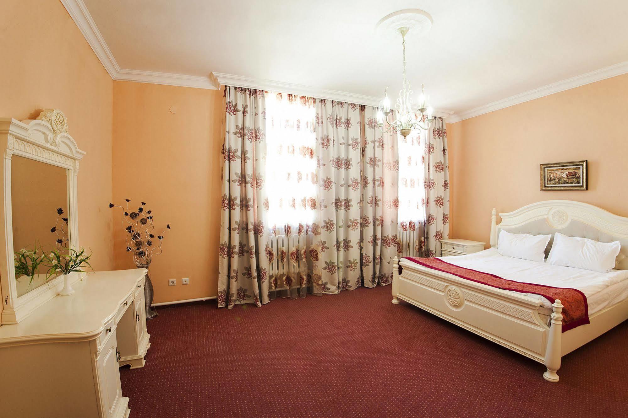 San Marino Hotel Astana 外观 照片