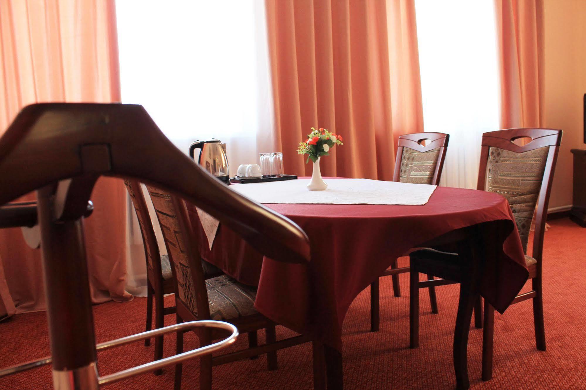 San Marino Hotel Astana 外观 照片