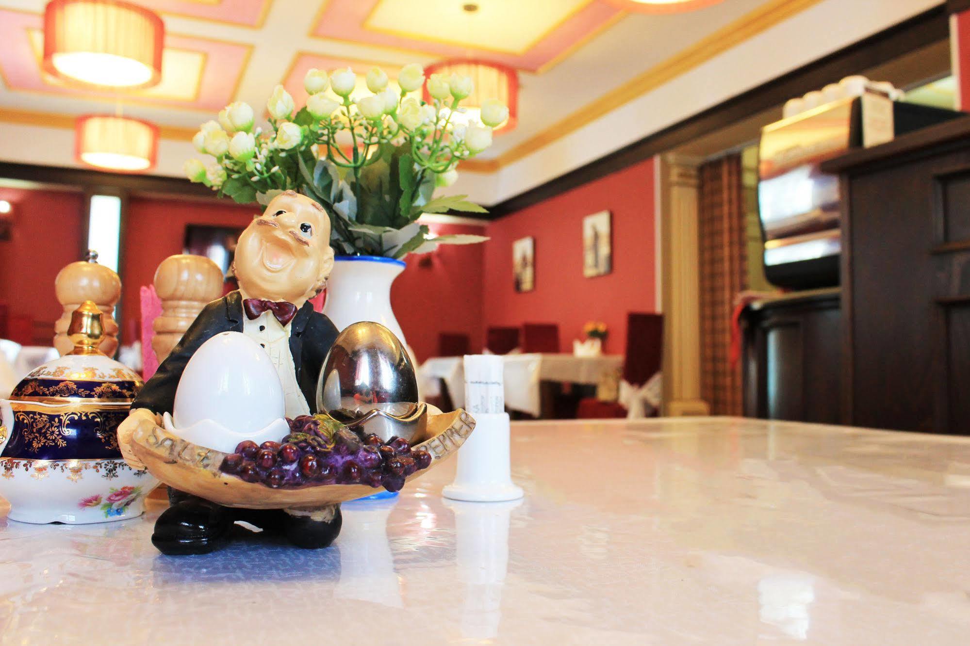 San Marino Hotel Astana 外观 照片